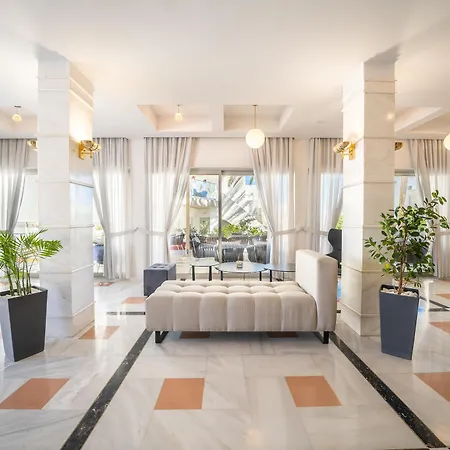 Adele Hotel Adelianos Kampos